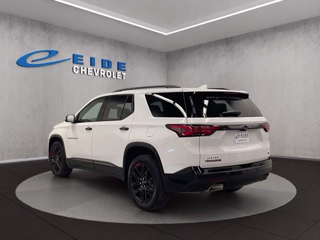 2023 Summit White Chevrolet Traverse Premier AWD SUV