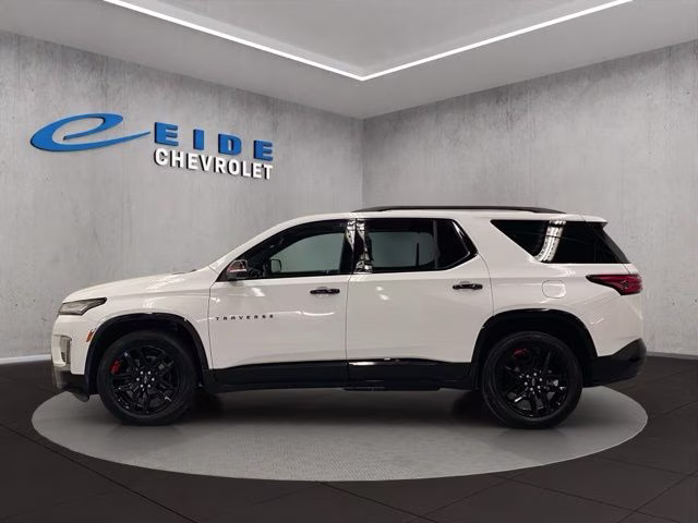 2023 Summit White Chevrolet Traverse Premier AWD SUV