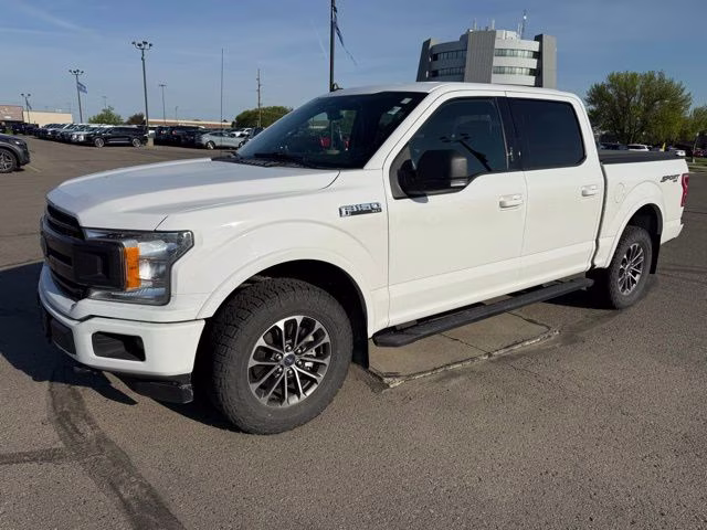 2019 Oxford White Ford F-150 XLT 4X4 Truck
