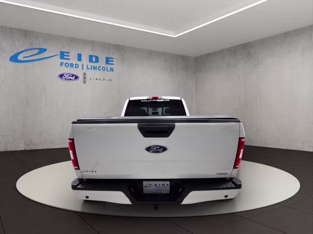 2019 Oxford White Ford F-150 XLT 4X4 Truck