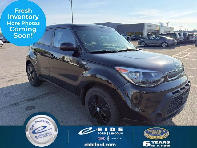 2014 Shadow Black Kia Soul Base FWD Hatchback