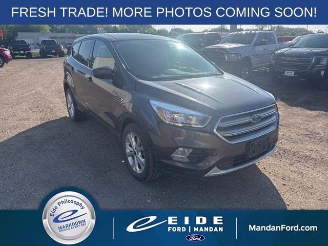 2017 Magnetic Ford Escape SE 4X4 SUV