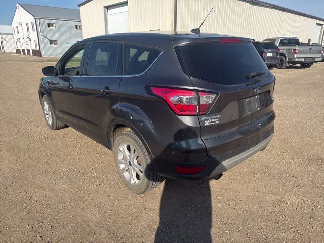 2017 Magnetic Ford Escape SE 4X4 SUV