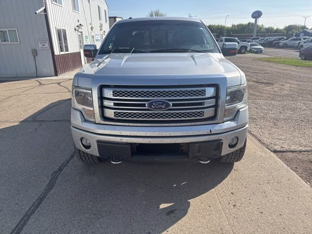 2013 Silver Ford F-150 Platinum 4X4 Truck