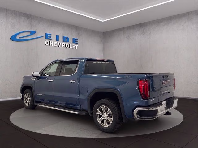 2024 Downpour Metallic GMC Sierra 1500 SLT 4X4 Truck