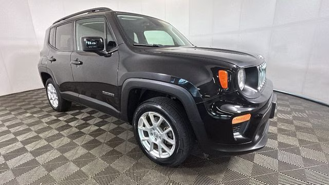 2020 Black Clearcoat Jeep Renegade Latitude 4X4 SUV