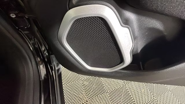 2020 Black Clearcoat Jeep Renegade Latitude 4X4 SUV