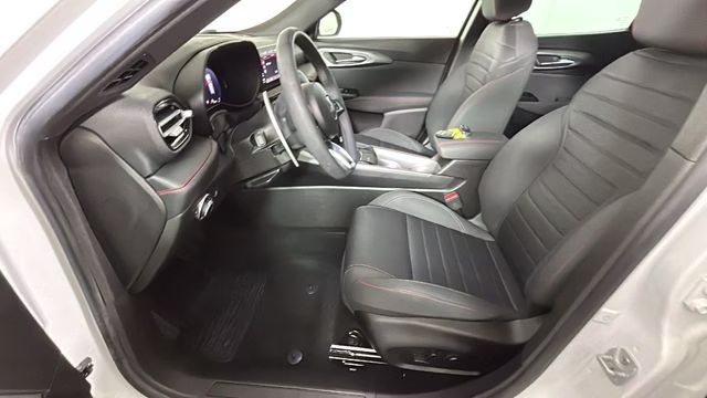 2024 Q Ball Dodge Hornet R/T AWD SUV