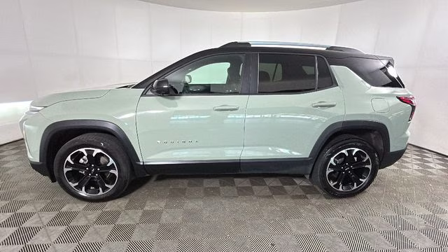 2025 Cacti Green Chevrolet Equinox LT AWD SUV