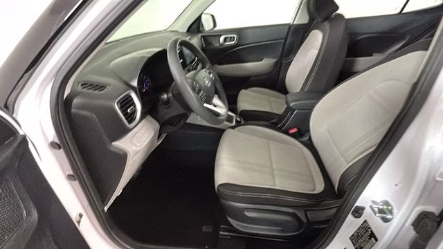 2020 Ceramic White Hyundai Venue SEL FWD SUV