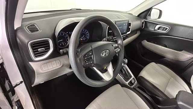 2020 Ceramic White Hyundai Venue SEL FWD SUV