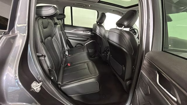 2022 Baltic Gray Metallic Clearcoat Jeep Grand Cherokee 4xe 4X4 SUV