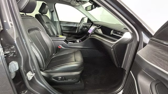 2022 Baltic Gray Metallic Clearcoat Jeep Grand Cherokee 4xe 4X4 SUV