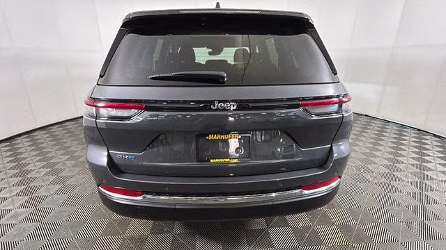 2022 Baltic Gray Metallic Clearcoat Jeep Grand Cherokee 4xe 4X4 SUV