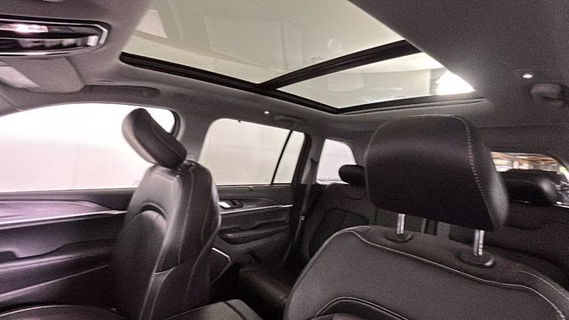 2023 Rocky Mountain Pearlcoat Jeep Grand Cherokee 4xe 4X4 SUV
