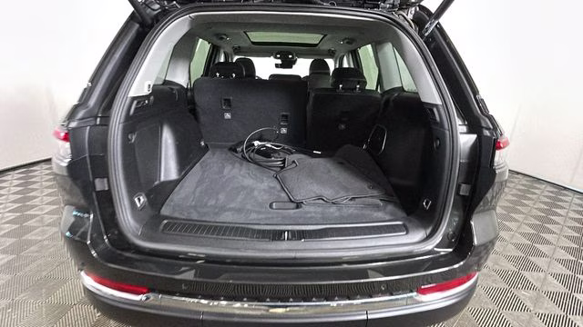 2023 Rocky Mountain Pearlcoat Jeep Grand Cherokee 4xe 4X4 SUV