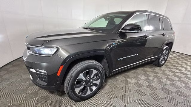 2023 Rocky Mountain Pearlcoat Jeep Grand Cherokee 4xe 4X4 SUV