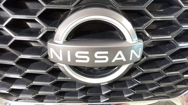 2024 Gun Metallic Nissan Murano SV AWD SUV