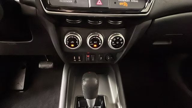 2024 Oak Brown Metallic Mitsubishi Outlander Sport 2.0 SE 4X4 SUV