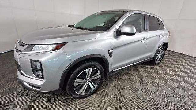 2022 Alloy Silver Metallic Mitsubishi Outlander Sport 2.0 ES 4X4 SUV
