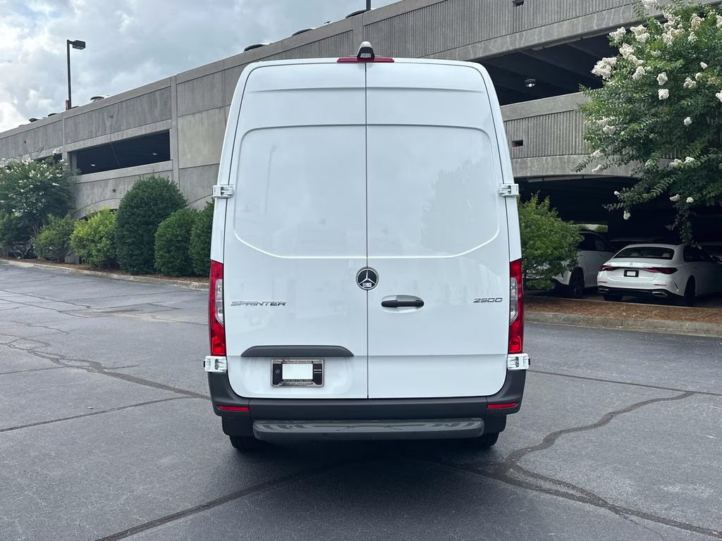 2026 Arctic Mercedes-Benz Sprinter 2500 Cargo 144 WB RWD Van