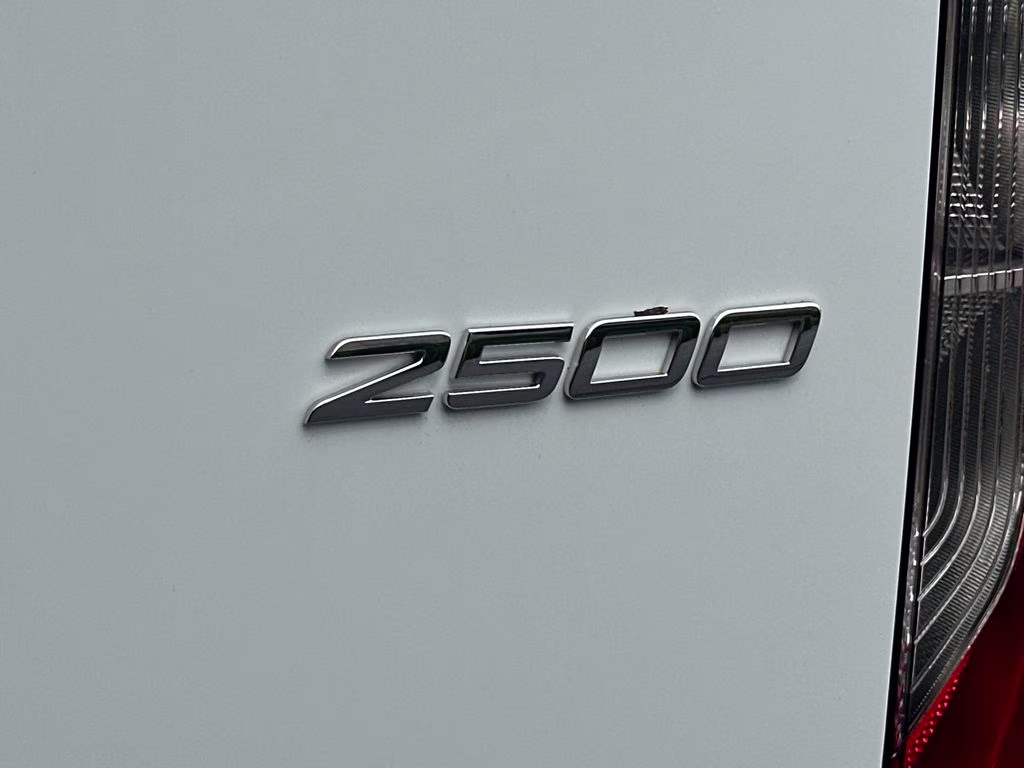2026 Arctic Mercedes-Benz Sprinter 2500 Cargo 144 WB RWD Van