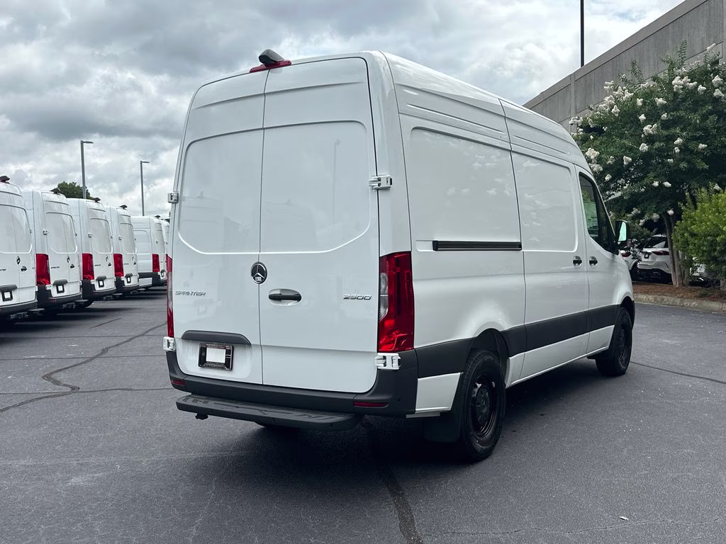 2026 Arctic Mercedes-Benz Sprinter 2500 Cargo 144 WB RWD Van