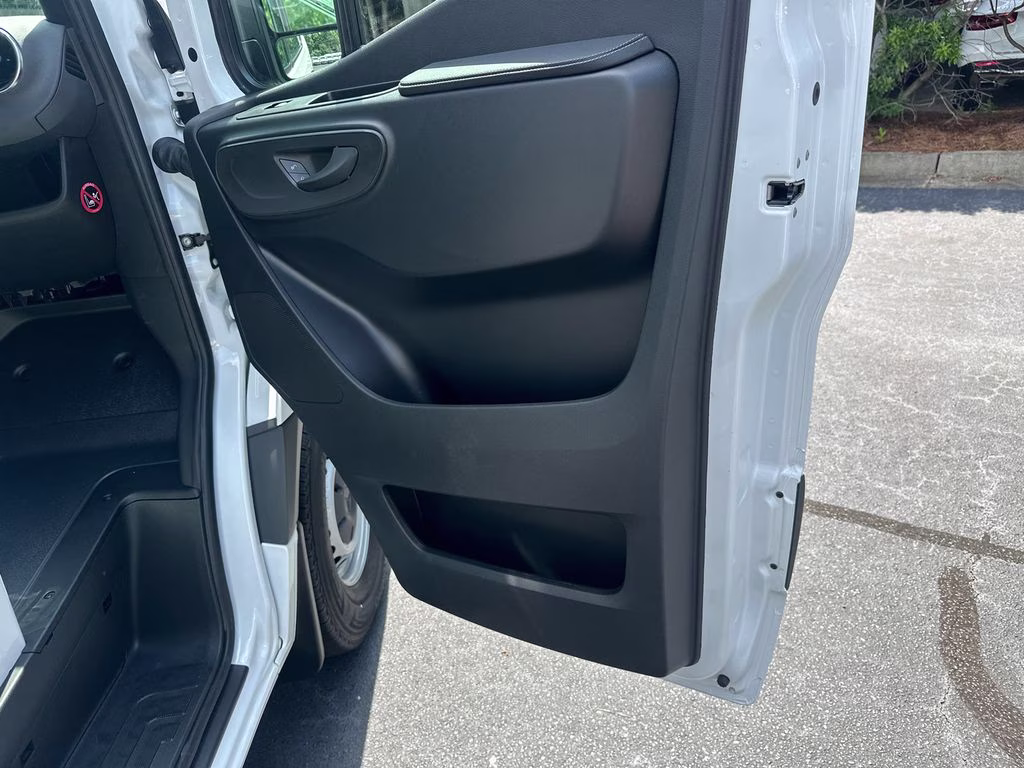 2026 Arctic Mercedes-Benz Sprinter 2500 Cargo 144 WB RWD Van