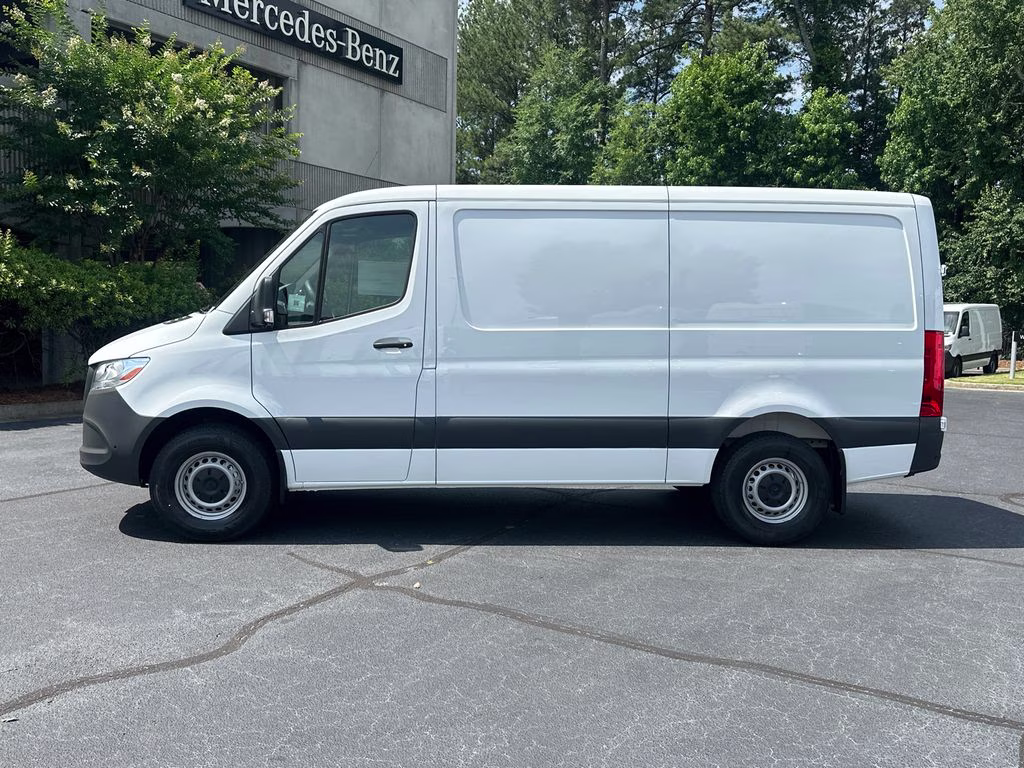 2026 Arctic Mercedes-Benz Sprinter 2500 Cargo 144 WB RWD Van