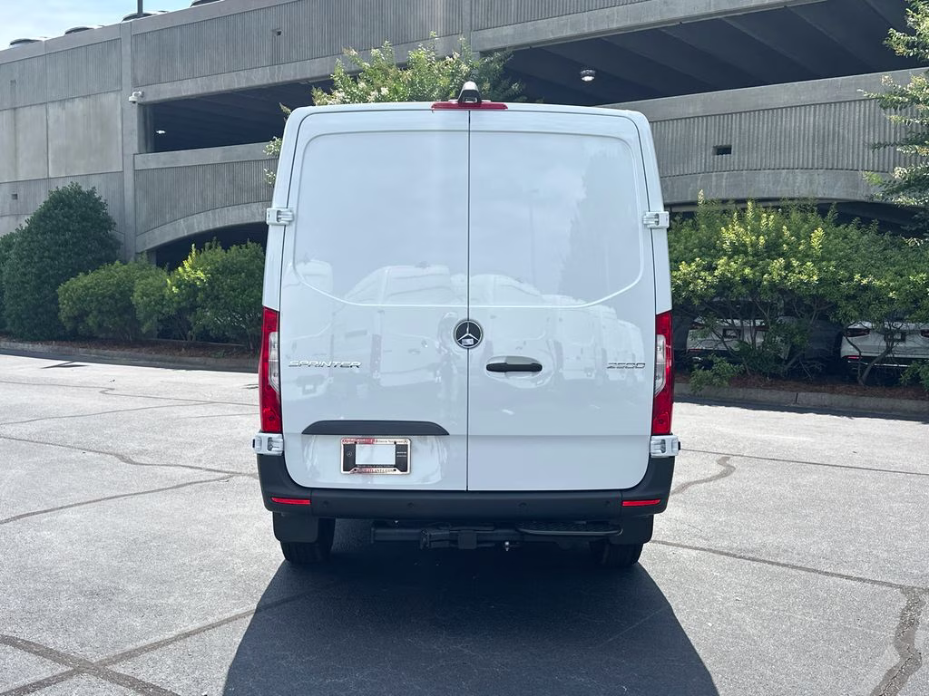 2026 Arctic Mercedes-Benz Sprinter 2500 Cargo 144 WB RWD Van