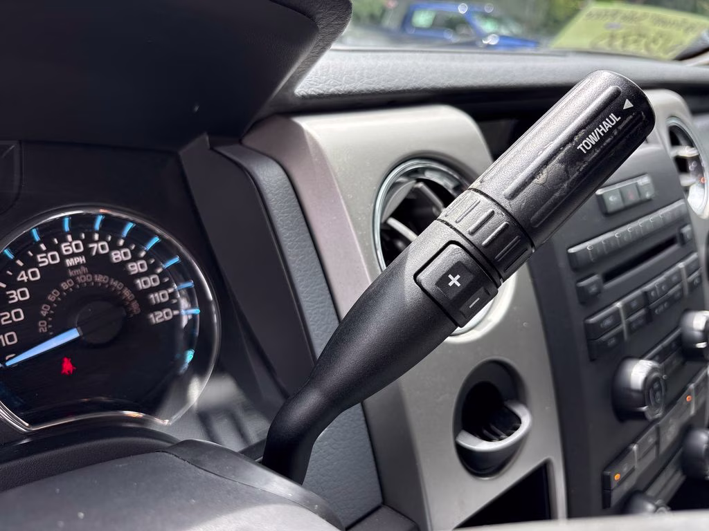 2011 Sterling Gray Metallic Ford F-150 XLT RWD Truck