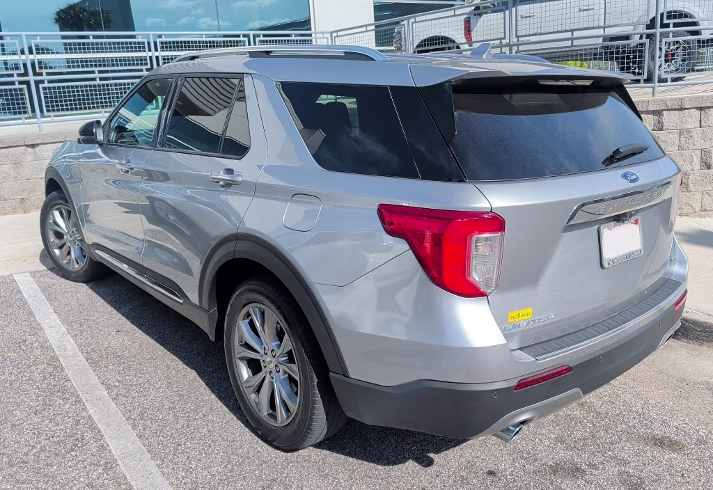 2020 Silver Ford Explorer Limited RWD SUV