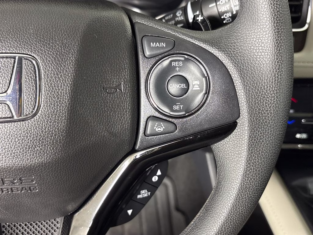 2022 Platinum White Pearl Honda HR-V EX FWD SUV