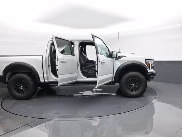 2024 Avalanche Ford F-150 Raptor 4X4 Truck