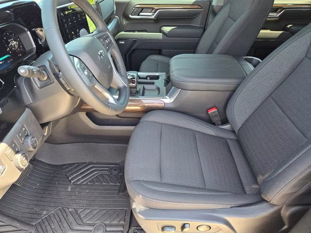 2026 Black Chevrolet Silverado 1500 LT Trail Boss 4X4 Truck