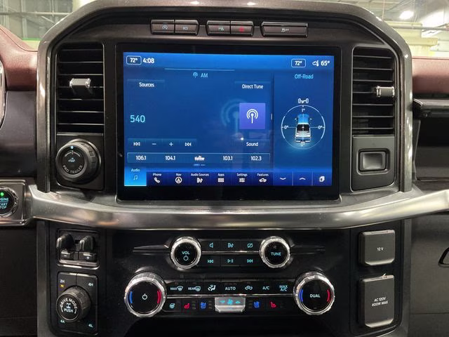 2023 Agate Black Metallic Ford F-150 Lariat 4X4 Truck