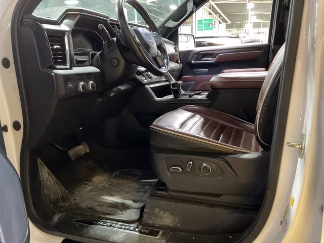 2023 White Frost Tricoat GMC Sierra 1500 Denali Ultimate 4X4 Truck