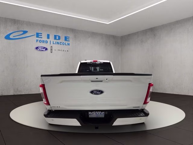 2023 Star White Metallic Tri-Coat Ford F-150 Lariat 4X4 Truck