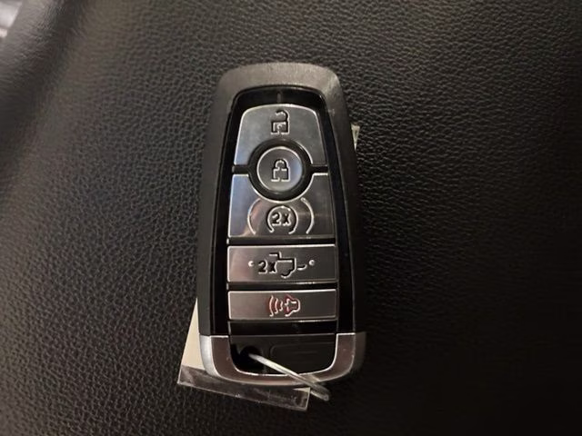 2023 Agate Black Metallic Ford F-150 XLT 4X4 Truck