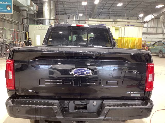 2023 Agate Black Metallic Ford F-150 XLT 4X4 Truck
