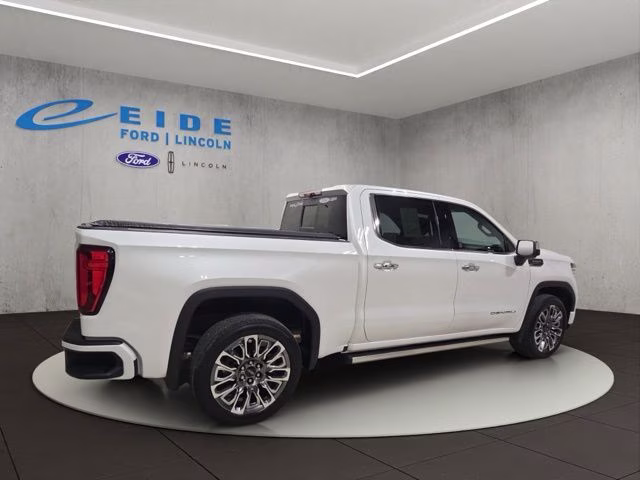 2023 White Frost Tricoat GMC Sierra 1500 Denali Ultimate 4X4 Truck