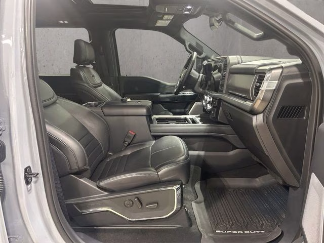 2025 Glacier Gray Met Tri-Coat Ford Super Duty F-250 SRW Platinum 4X4 Truck