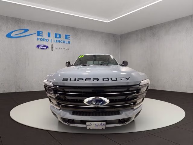2025 Glacier Gray Met Tri-Coat Ford Super Duty F-250 SRW Platinum 4X4 Truck