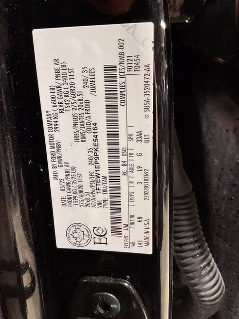 2023 Agate Black Metallic Ford F-150 Lariat 4X4 Truck