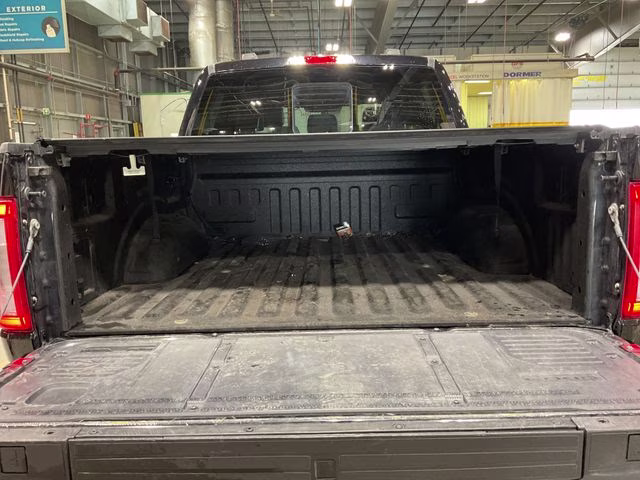 2023 Agate Black Metallic Ford F-150 Lariat 4X4 Truck