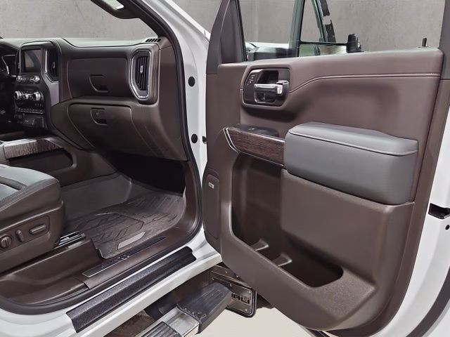 2023 Summit White GMC Sierra 2500HD Denali 4X4 Truck