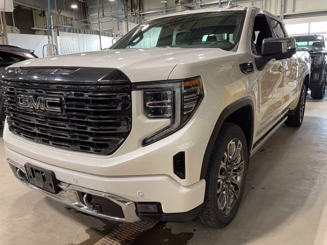 2023 White GMC Sierra 1500 Denali Ultimate 4X4 Truck