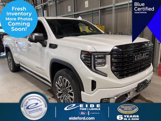 2023 GMC Sierra Denali Ultimate 4WD Crew Cab Short Box's photo