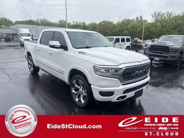 2024 RAM 1500 Limited 4x4 Crew Cab 5'7's photo