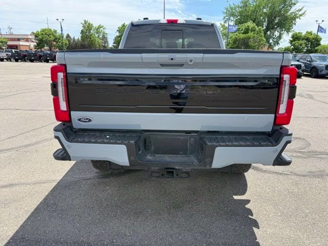 2025 Glacier Gray Met Tri-Coat Ford Super Duty F-250 SRW Platinum 4X4 Truck